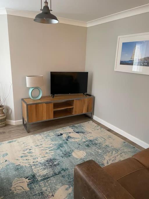 Seaside Modern Apartment Westward Ho!  Exterior photo
